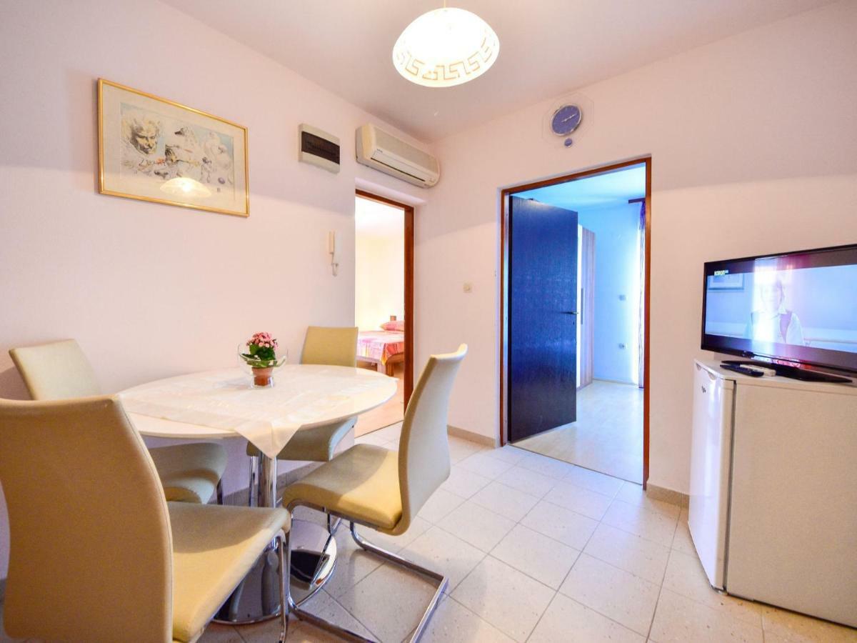 Apartment Fani-2 By Interhome Banjol Exterior foto